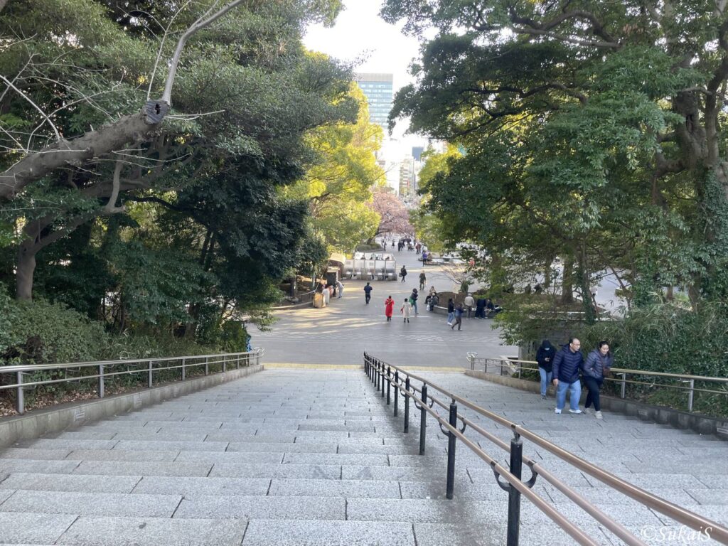 上野公園の南端の階段
