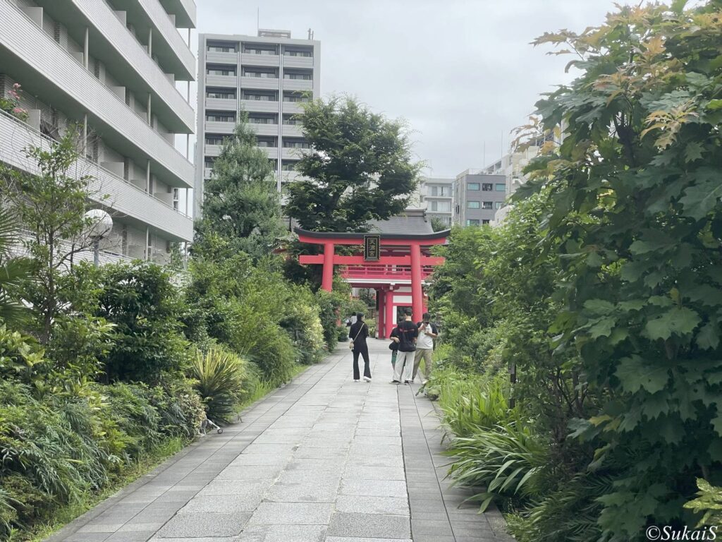 成子天神社の参道