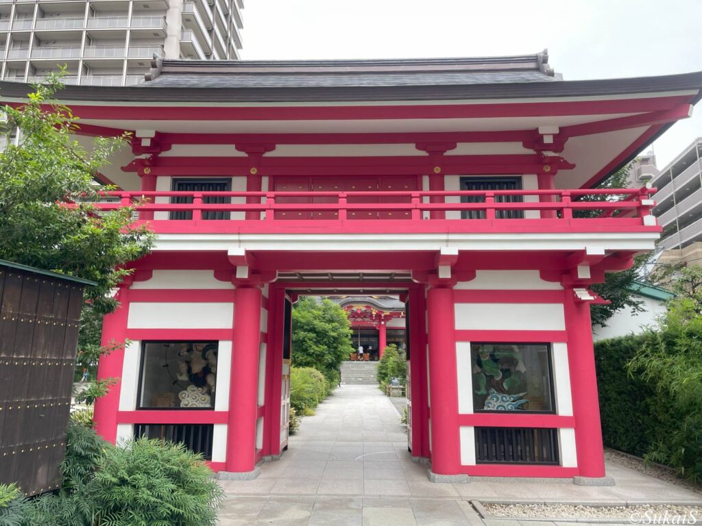 成子天神社の山門
