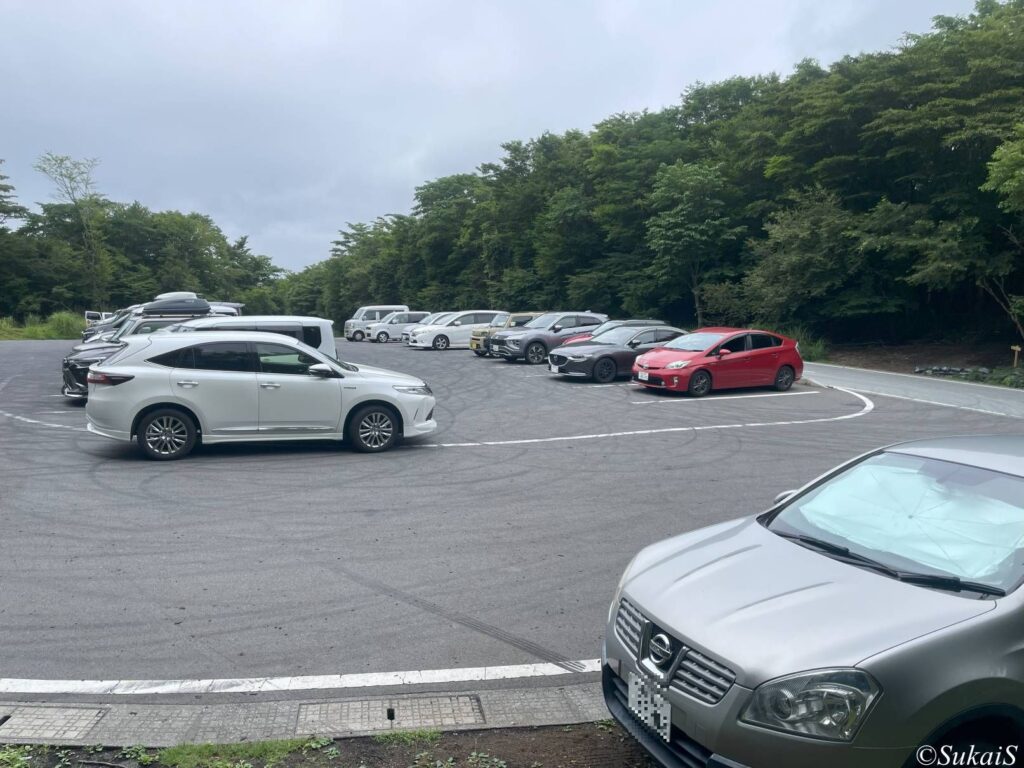 三国峠の駐車場
