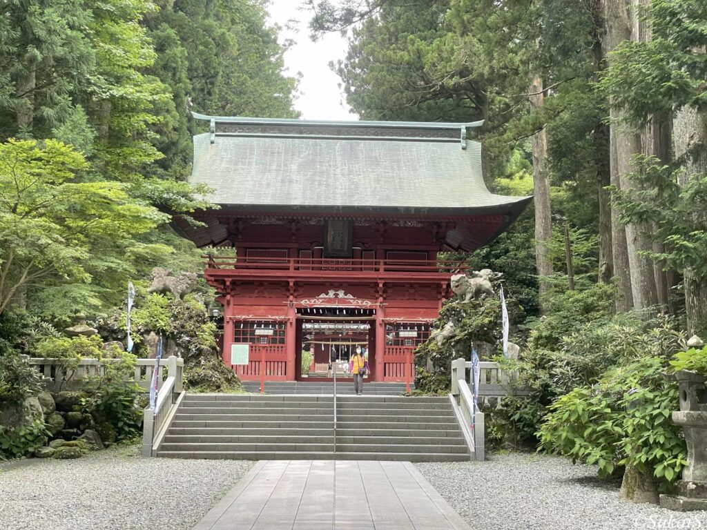冨士浅間神社の山門