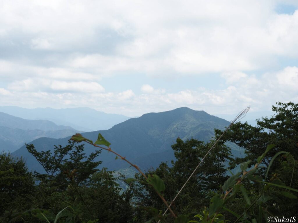 大岳山からの御前山