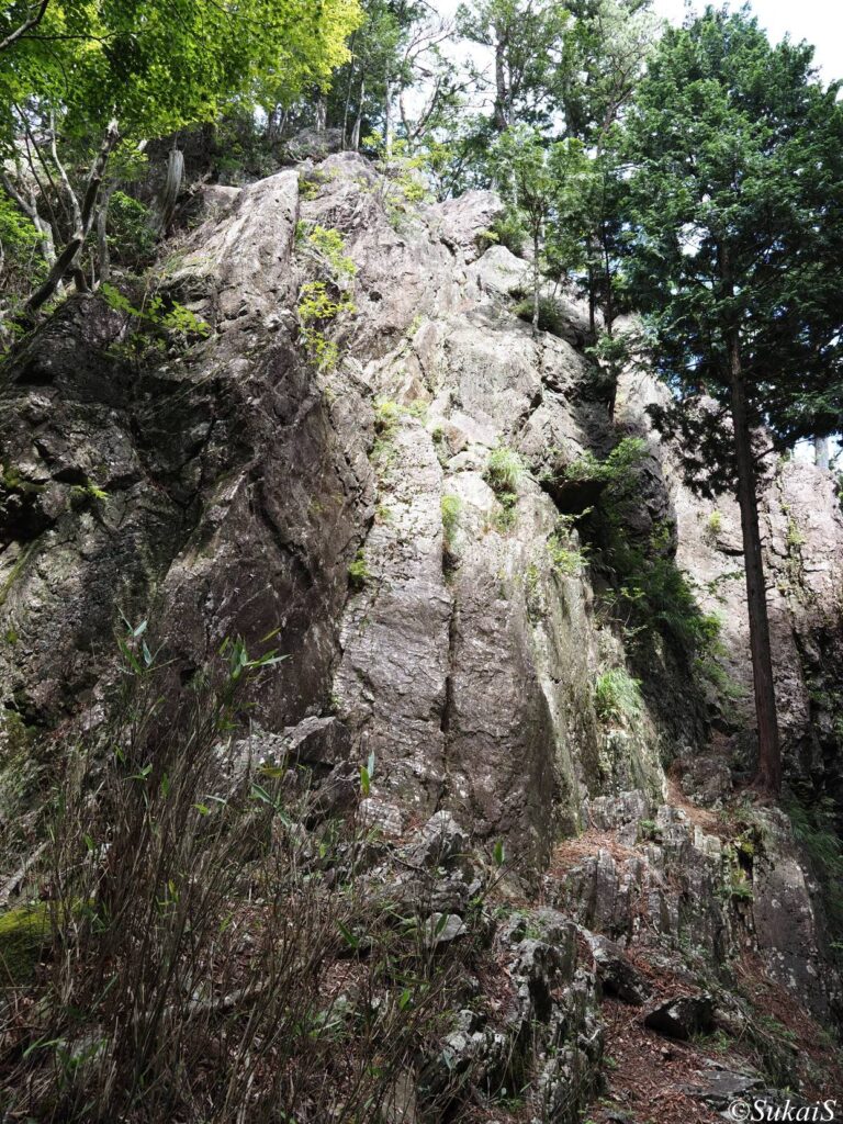 つづら岩