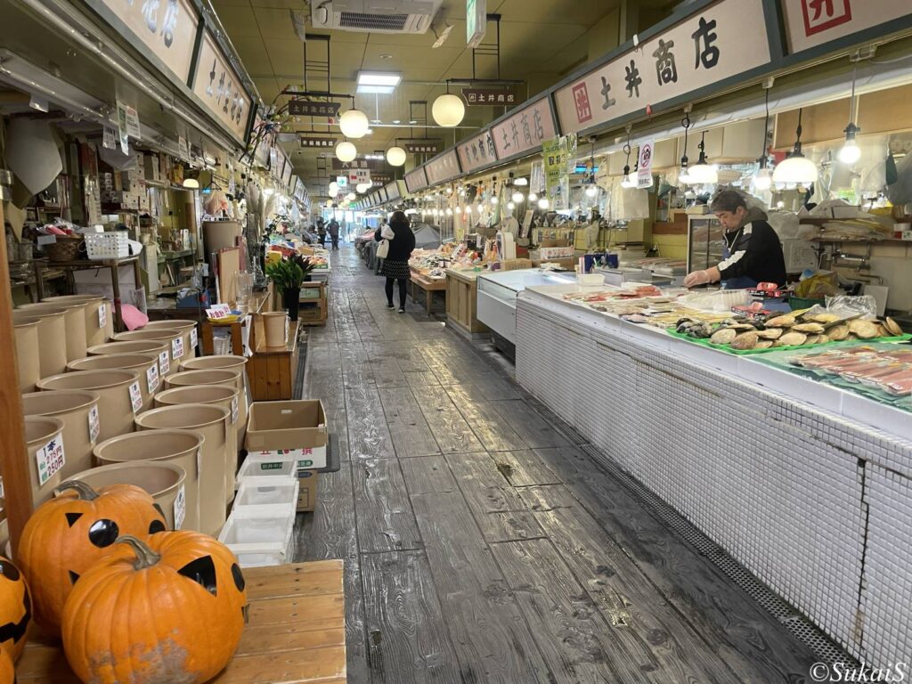 はこだて自由市場の様子