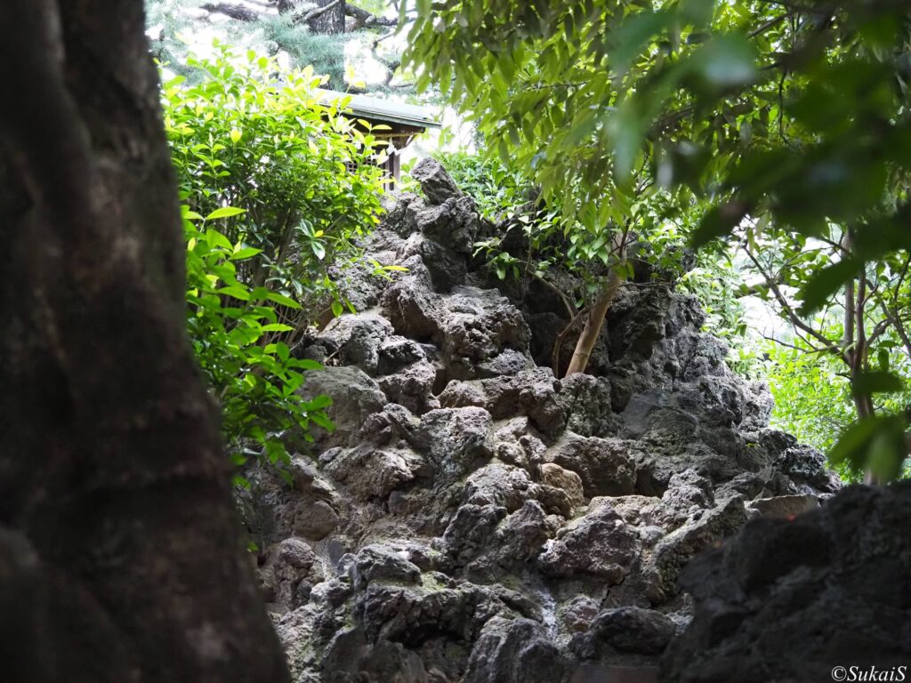 月見岡八幡神社の富士塚