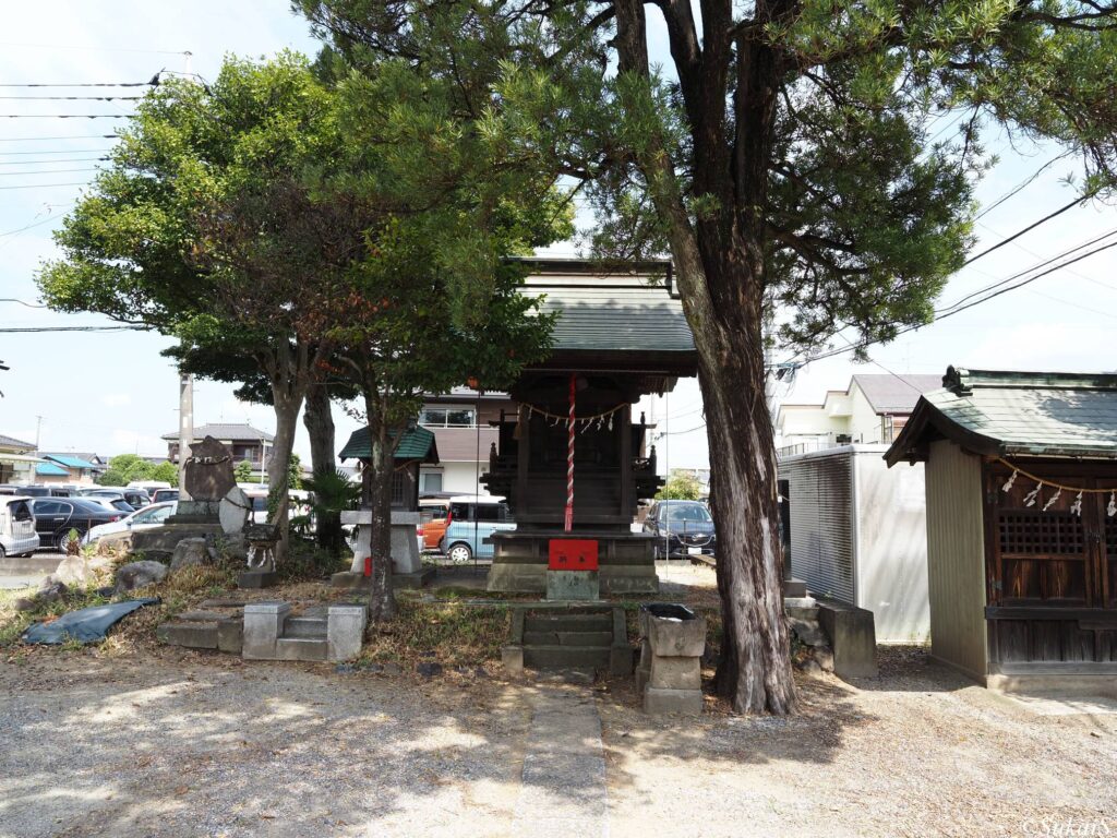 八幡神社の本殿