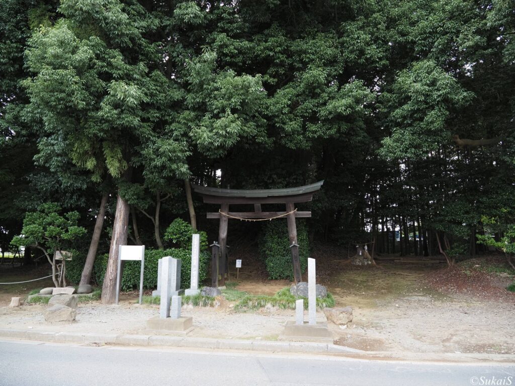 戸崎の浅間塚