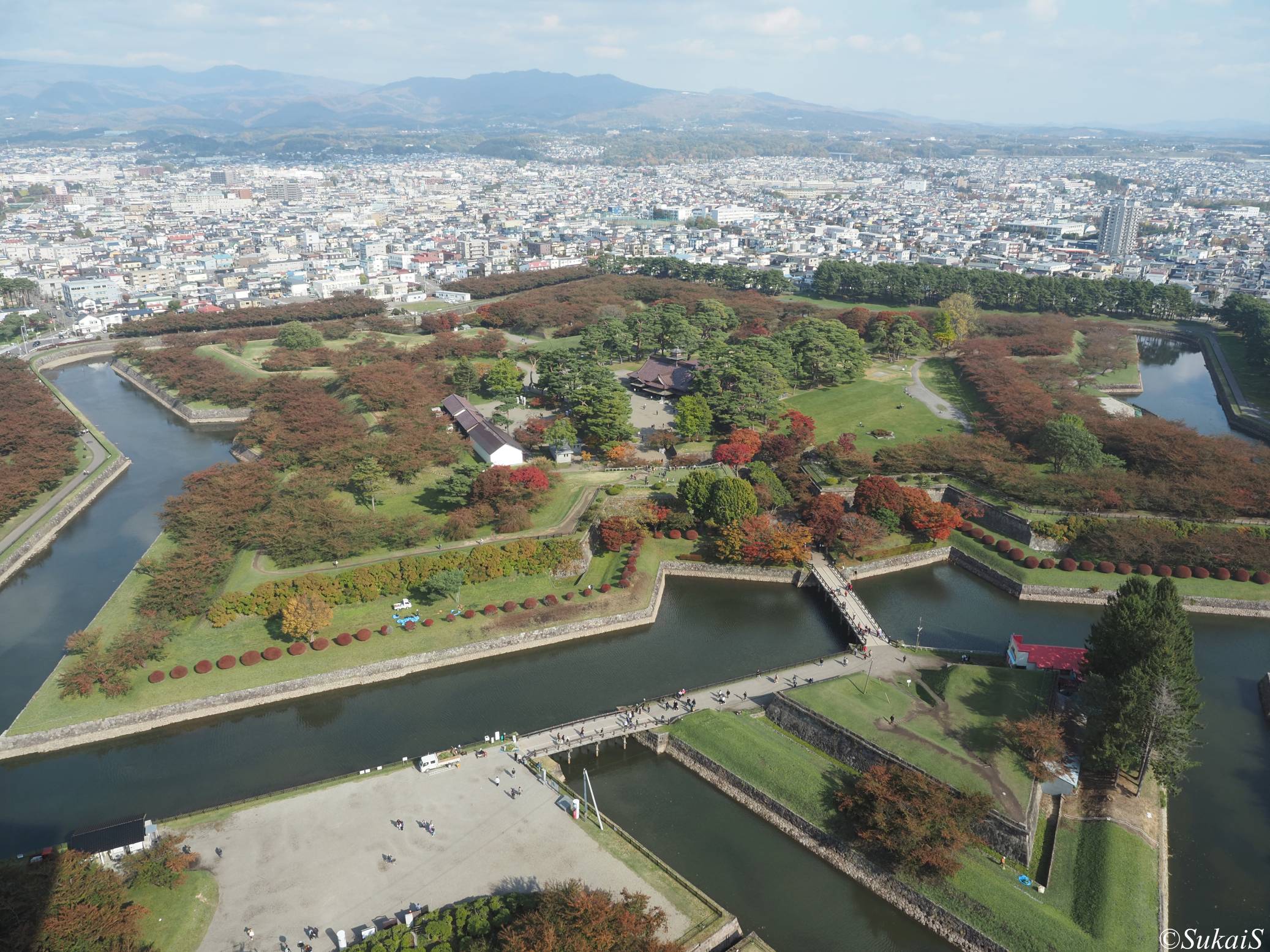 函館市街と五稜郭公園を散歩（2025.10.30）