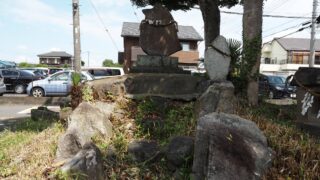 八幡神社の富士塚
